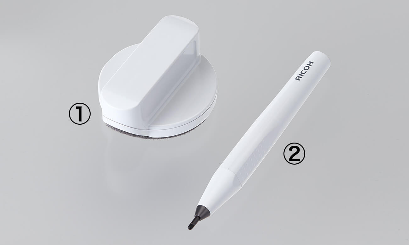 画像：RICOH Collaboration Board Eraser Type1（イレーサー）、RICOH Collaboration Board Touch Pen Type1（専用ペン）