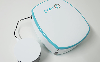 製品開発は、営業がお客様からいただいた要望に対して、開発部門が製品開発をするという流れです。3Dプリンターの導入後は早いサイクルで試作品が上がってくるようになり、それを社内だけでなく、実際にお客様に見ていただいて評価をもらい、それをすぐに反映した試作品を作るという流れができるようになりました。開発サイクルの中にお客様とお客様にもっとも近い営業が組み込まれることで、開発も、よりお客様に近く、お客様のニーズに合ったものづくりができるようになりました。そのような開発体制に少しずつ変わっていったというのは大きな効果だと思っています。