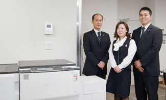 画像：カラー化や契約書の電子化によって業務改善を推進