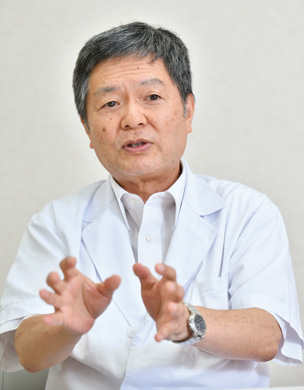 画像：かないわ病院 院長 岡田 淳夫 様