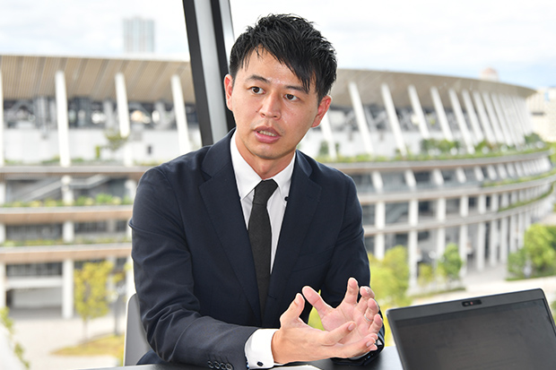 画像：公益財団法人日本テニス協会 事務局 総務部 主任 齋藤祐宇 様