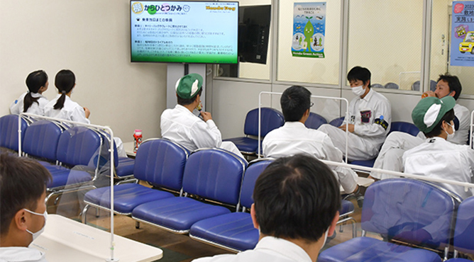 従業員エンゲージメントとは？向上に効果的なデジタルサイネージ活用法_デジタルサイネージ活用事例